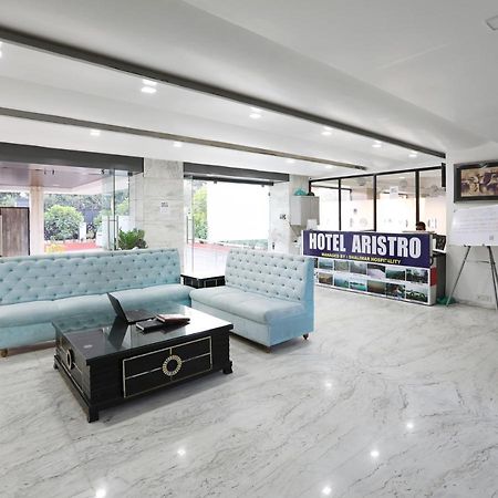 Hotel Aristro Lonavla Zewnętrze zdjęcie