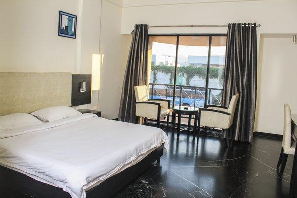 Hotel Aristro Lonavla Pokój zdjęcie